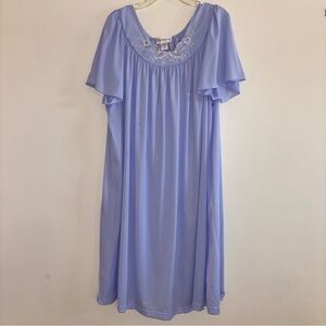 Elegant Blue Shadowline Nightgown with Floral Accents NWT 3X